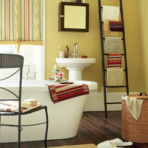 Bathroom Cleaning and Organization - Residential Cleaning